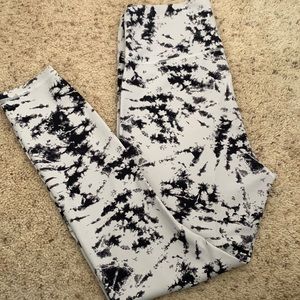 IVL leggings size 8, 7/8 length